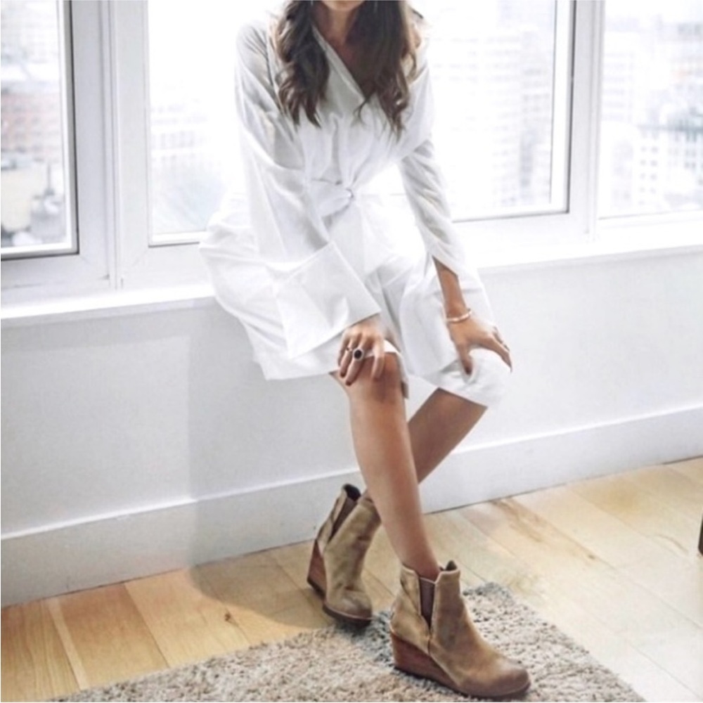 Sorel After Hours Wedge Boot Suede Size 8.5 - image 3